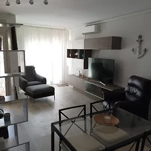 https://2-linea-de-mar-con-entrada-independiente.catalonia-hotels.com